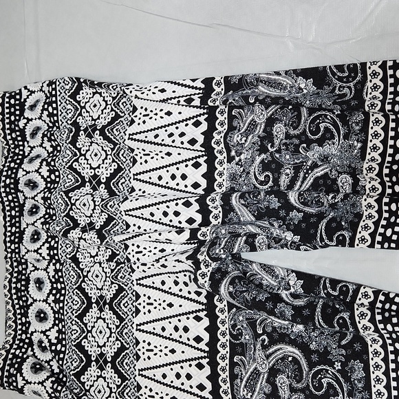 SWS Leggings - Picture 6 of 9